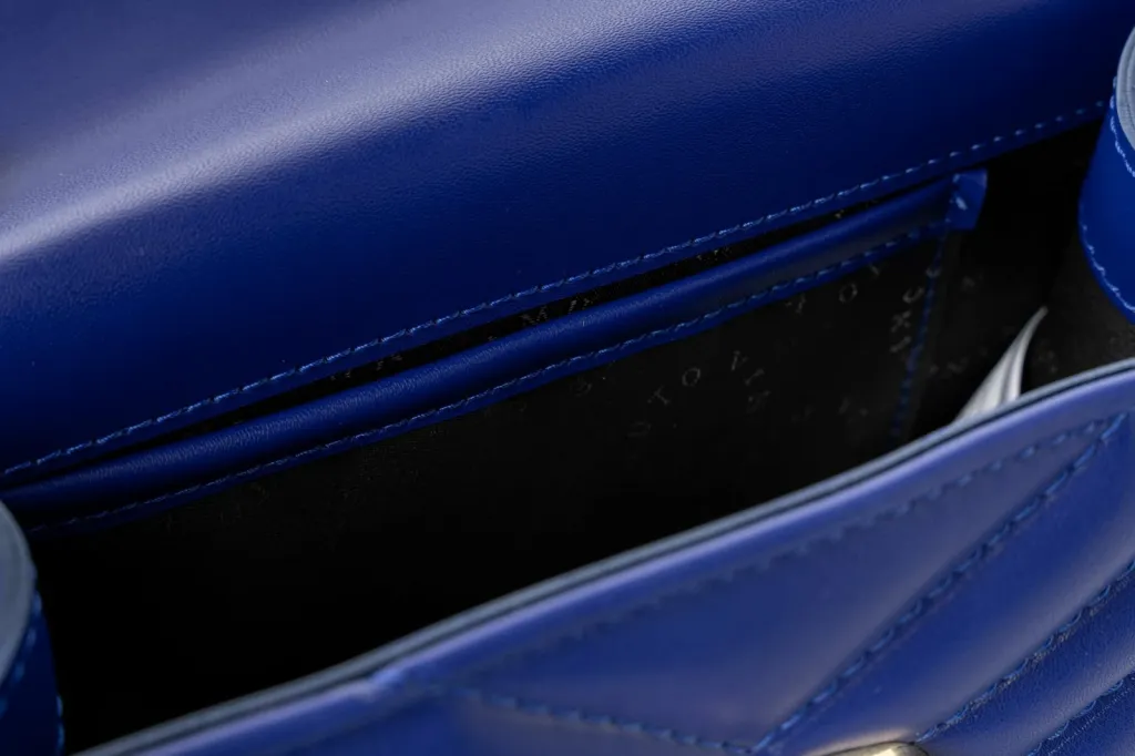 Çantë krahu Vince Camuto, Bella, ngjyrë sax blue - 7