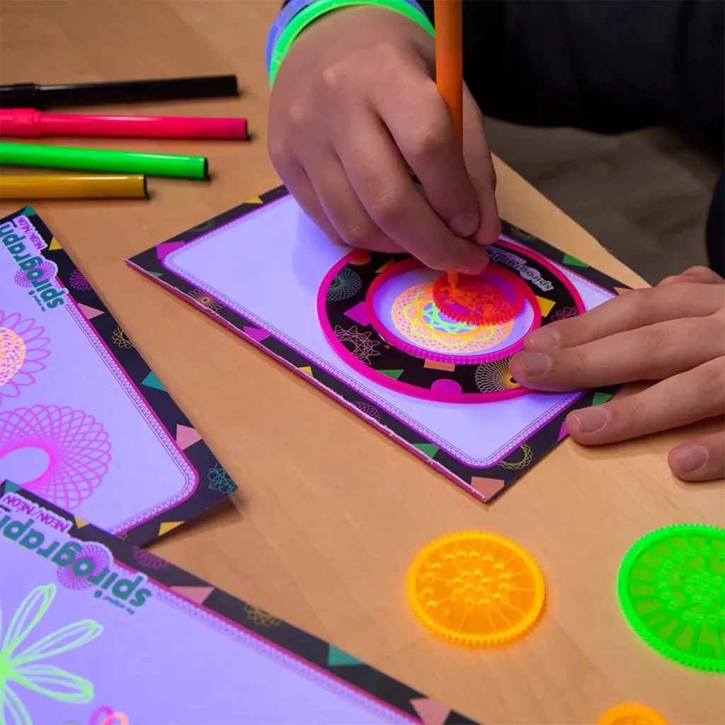 Spirograph Neon Set - 4