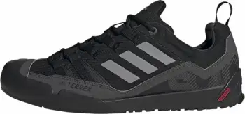Atlete turistike për meshkuj adidas Terrex Swift Solo 2 M, të zeza