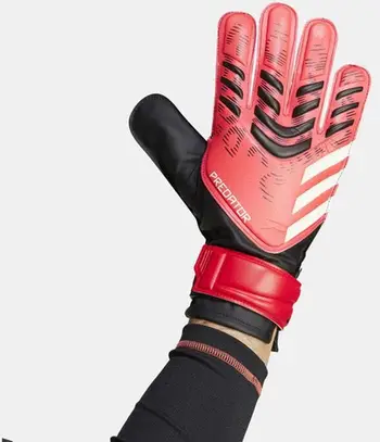 Dorëza portieri adidas për meshkuj, të bardha dhe të kuqe