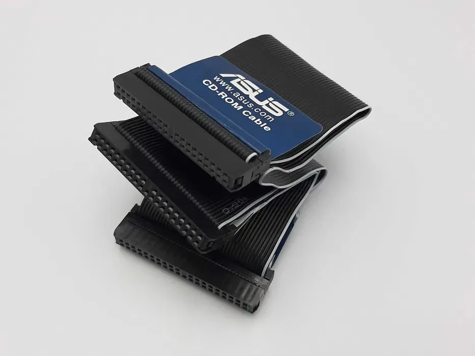 Kabllo, shirit CD-ROM - 1