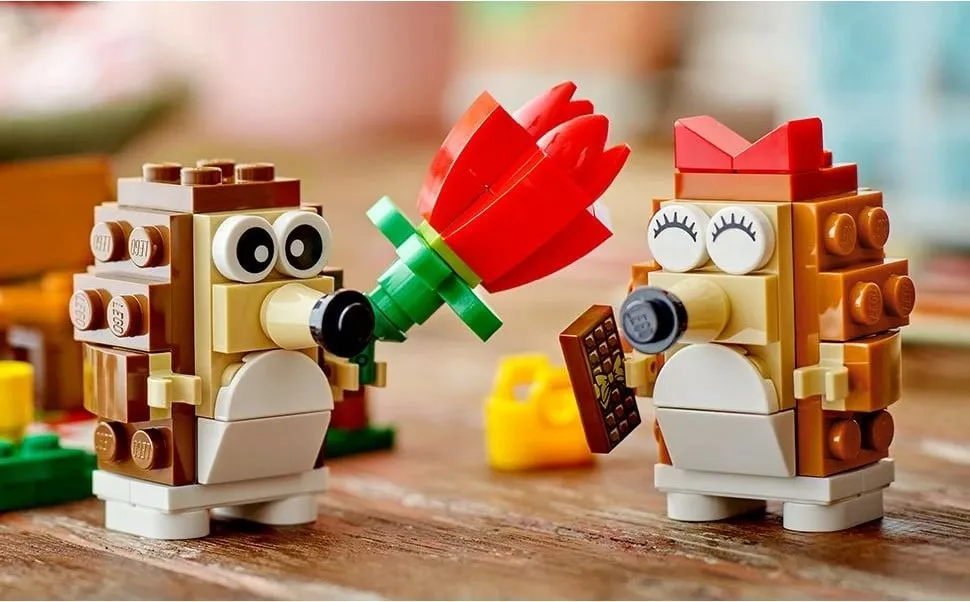 Set ndërtimi LEGO 40711, Igel und ihr Picknick-Date, shumëngjyrësh - 9