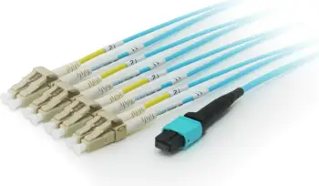 Kabëll optik MTP/LC Equip OM4, 3m, cyan