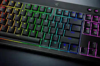 Tastierë Razer BlackWidow V4 Low Profile HyperSpeed, mekanike, wireless, e zezë