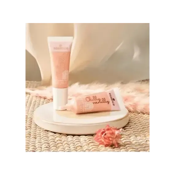 essence Chilly vanilly brightening under eye cream 01 - 1