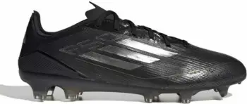 Atlete futbolli adidas për meshkuj dhe fëmijë, të zeza