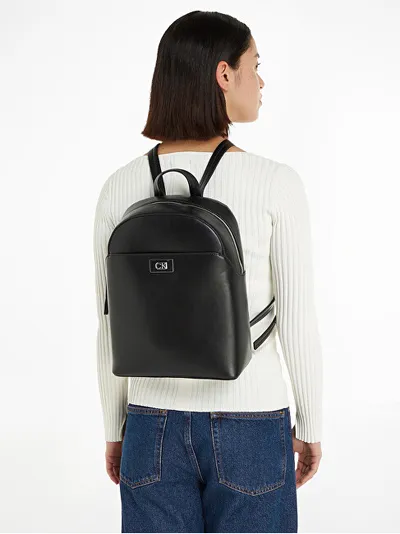 Çantë shpine për femra Calvin Klein, e zezë - 2