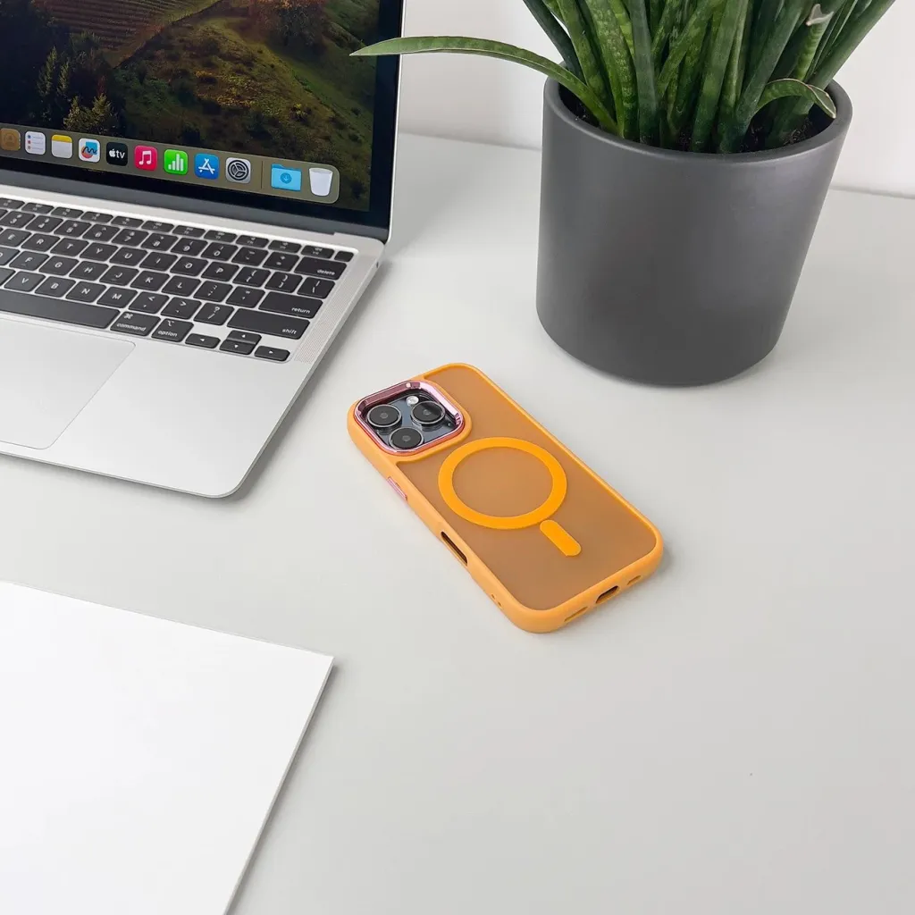 Mbështjellës Hurtel MagSafe për iPhone 16 Pro Max, portokalli - 6