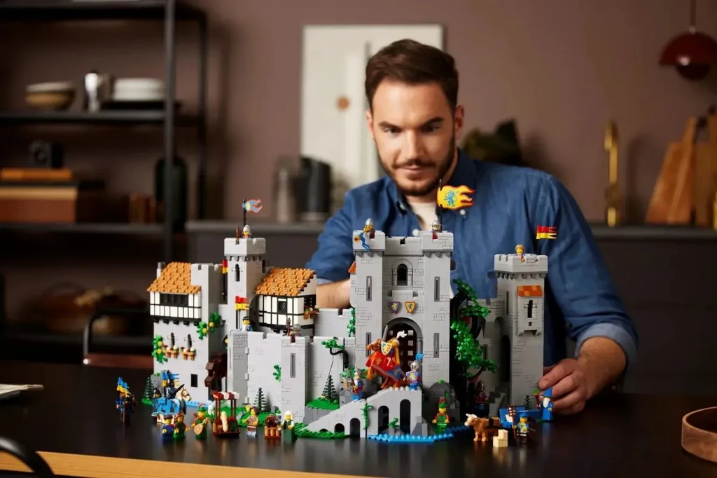 Set LEGO ICONS 10305 Lion Knights' Castle - 6