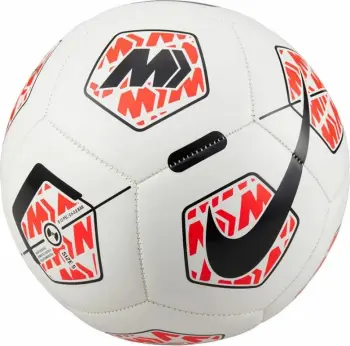 Top futbolli Nike, për meshkuj dhe femra