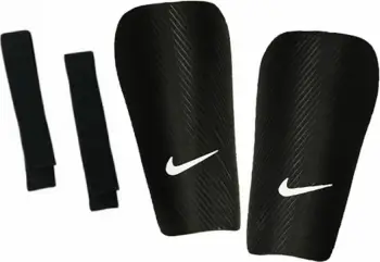 Mbrojtëse futbollli Nike J Guard CE SP2162 010, madhësi e rritur, e zezë