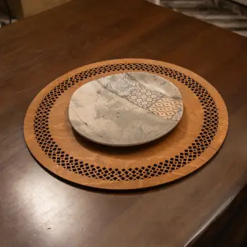 Set nënshtruesish tavoline prej druri (4 copë), Hermia, Selxhuk, ngjyrë arre