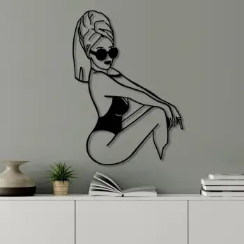 Aksesor dekorativ metalik për mur, Wallity, grua cool