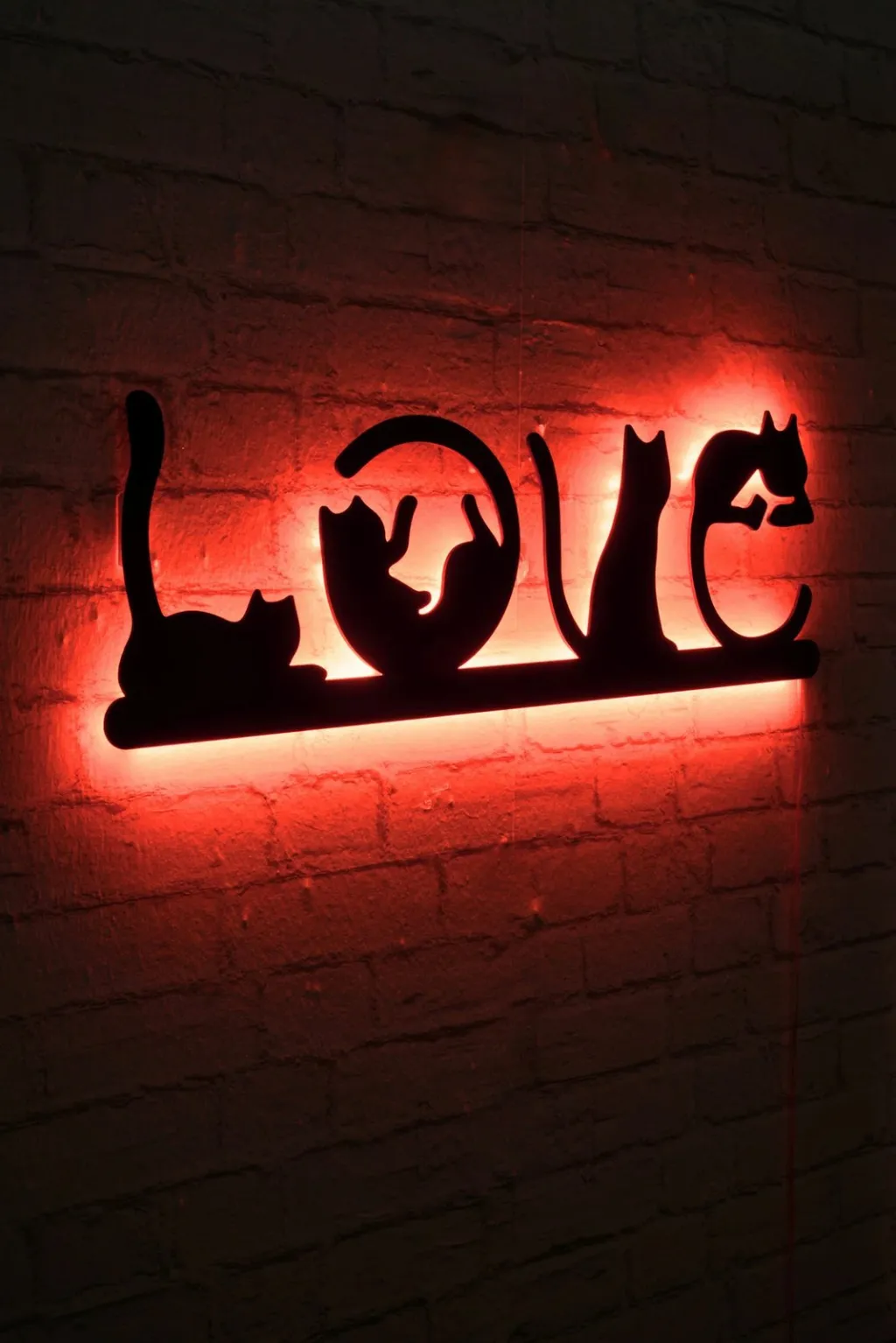 Dritë dekorative LED, motiv 'LOVE' me mace, e kuqe - 2