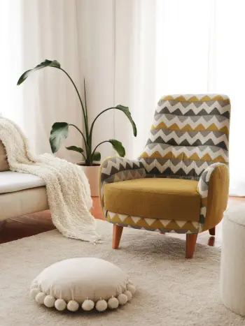 Karrige Wing Atelier del Sofa, model Zikzak, ngjyrë e verdhë
