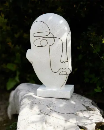 Dekor fytyre prej polirezine, e bardhë, 18x8x30cm