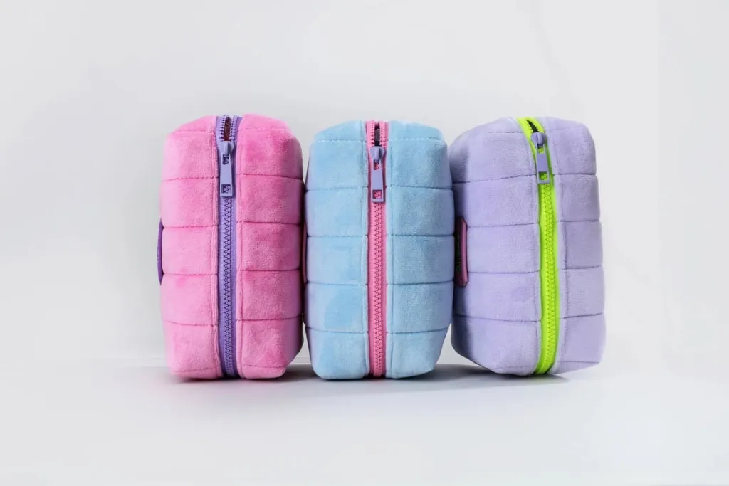 Noelle Cosmetic Bag Plush Pouch Pink - 3