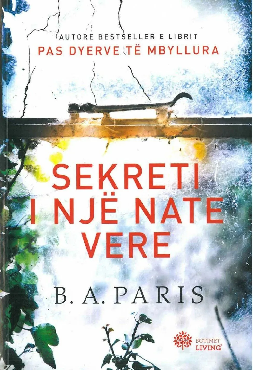 Sekreti I Nje Nate Vere - B.a. Paris - 1