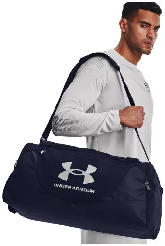 Çantë Under Armour për stërvitje, blu marine