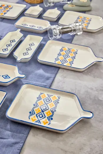 Set mëngjesi 14 pjesësh Hermia, shumëngjyrësh, 14PARÇAKAHVALTI-TAKIMI-MOTİF