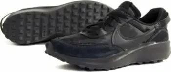 Këpucë Nike për meshkuj, të zeza