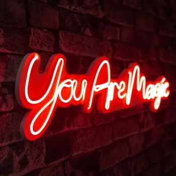 Dritë dekorative murale LED, plastikë, 'You Are Magic', e kuqe