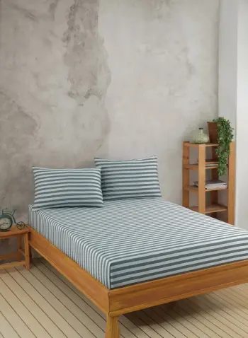 Set çarçafësh dopio, L'essentiel, Water Yollu Saten, ngjyrë e gjelbër