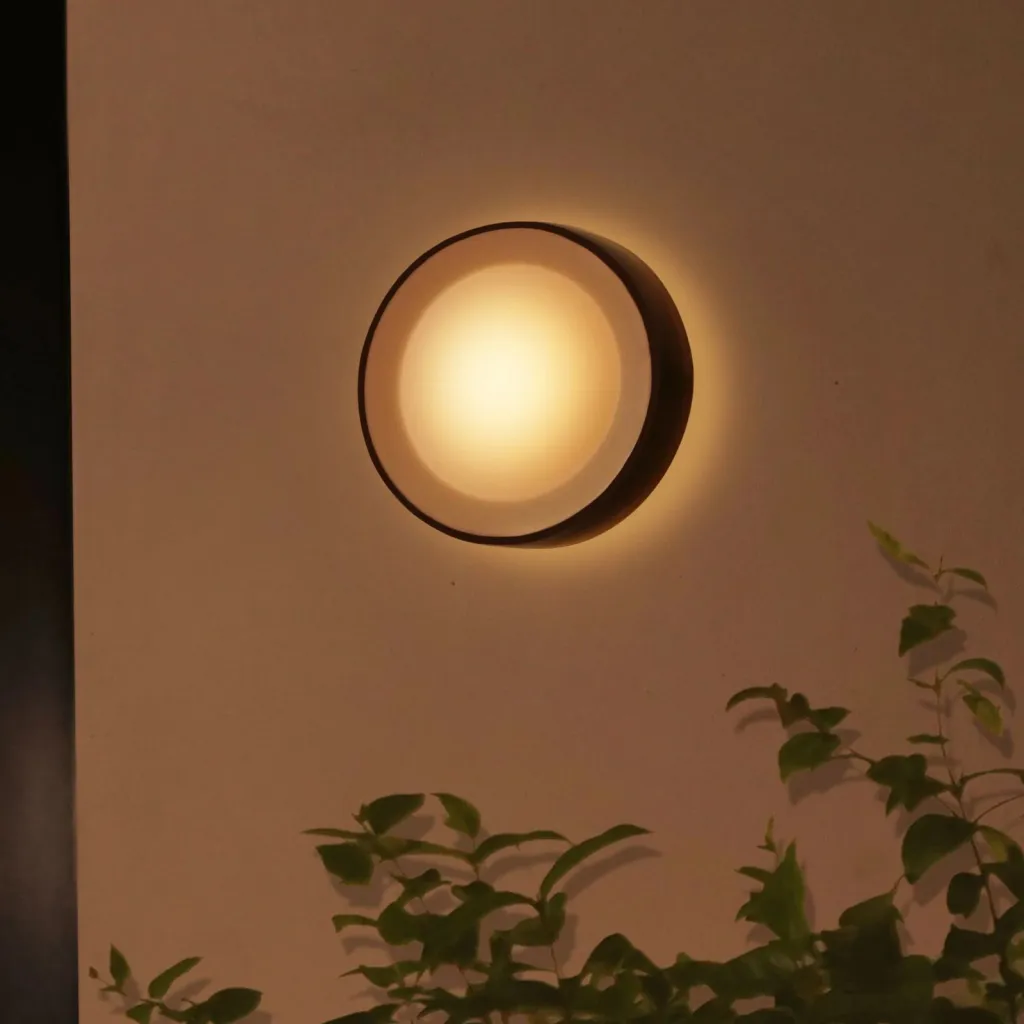 Lampë muri Philips Hue Daylo, smart, IP44, e zezë - 6
