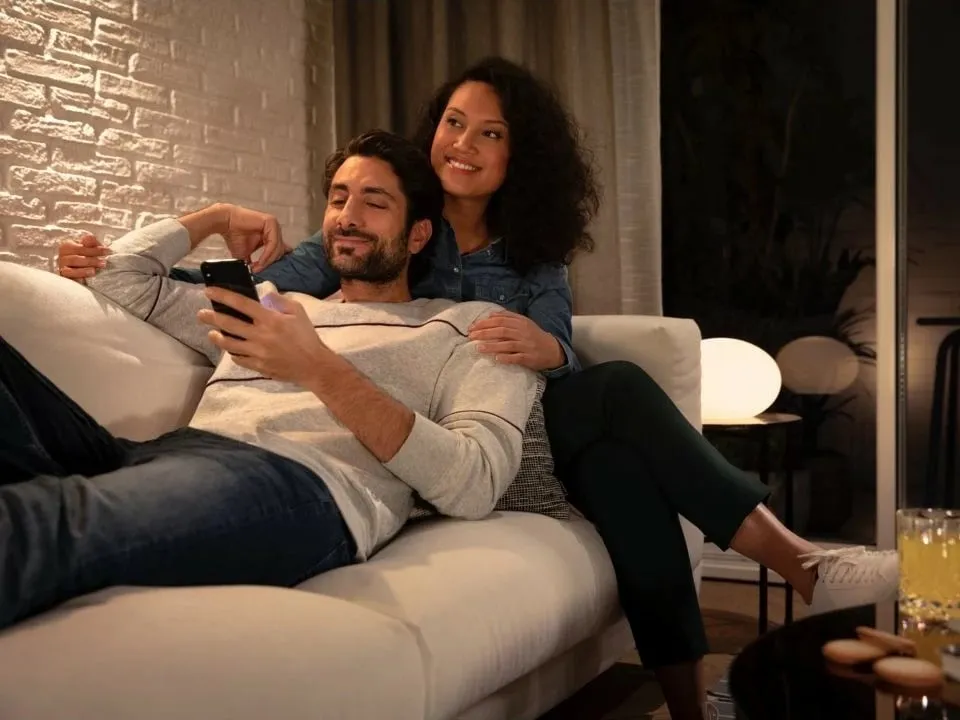 Llambë inteligjente Philips Hue White GU10, 4.2W, Bluetooth Zigbee, e bardhë e ngrohtë - 6