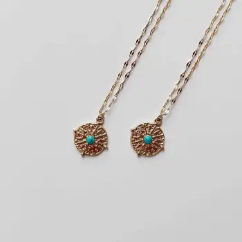 Varëse çeliku Jumeon, Nefertiti, ngjyrë ari dhe turquoise