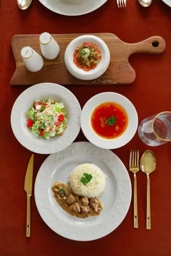 Set darkeje (18 pjesë), Hermia Concept, Bahar 18