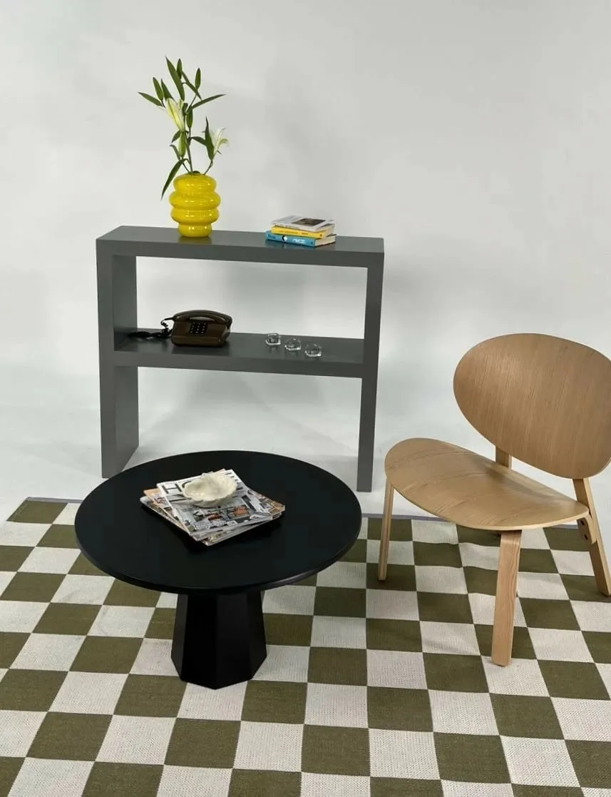 Tavolinë kafeje Skye Decor, Lilyum 42, e zezë - 1