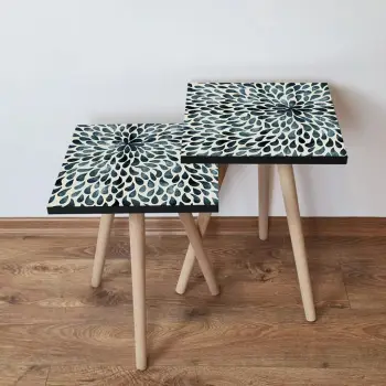 Set tavolinash ndihmëse, dy copë, dizajn Skye Decor, ngjyrë e gjelbër dhe bezhë, 2Shp54
