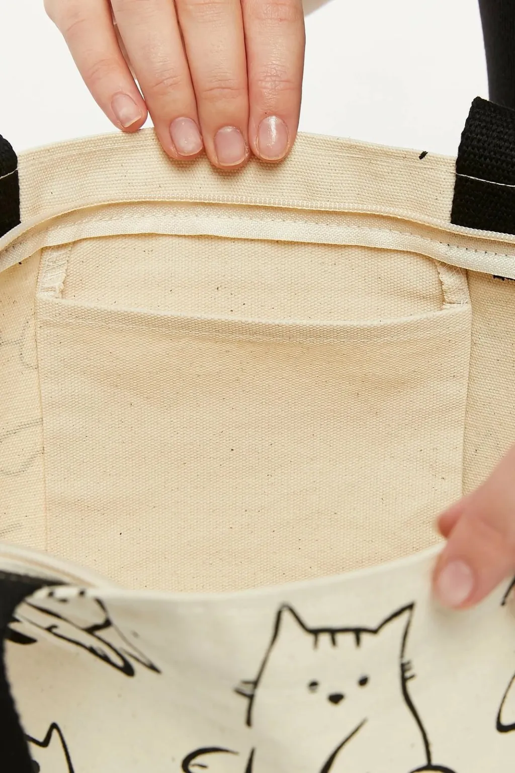 Çantë tote Zoozie Bags, krem e zezë, 2207 - 12