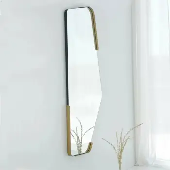 Pasqyrë Skye Decor, formë e çrregullt, e zezë
