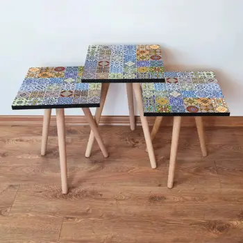 Set tavolinash ndihmëse të vendosshme, shumëngjyrëshe, Skye Decor, 3Shp59 (3 copë)