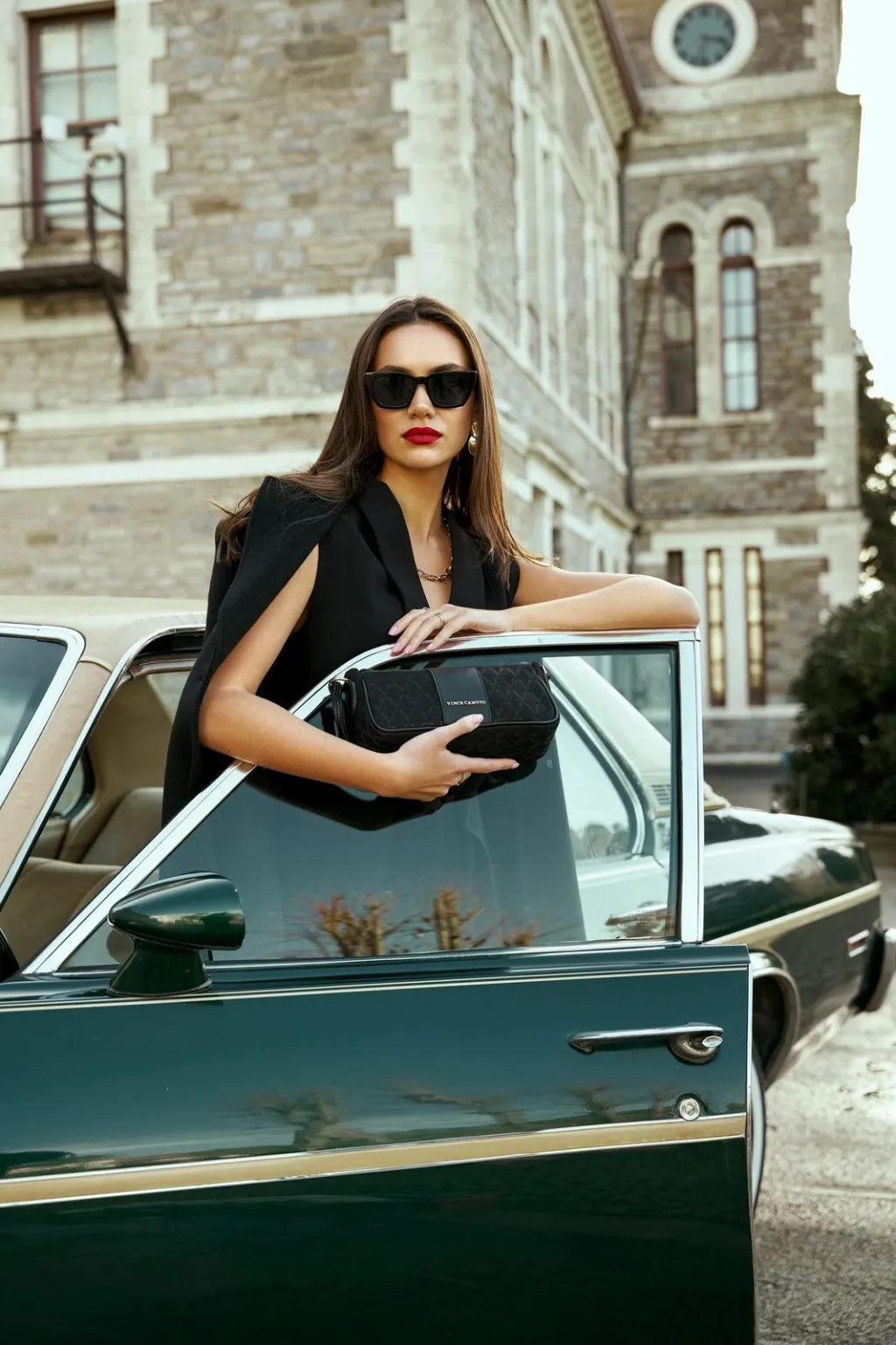 Çantë shpatull për femra, ngjyrë e zezë, Dolce - 8