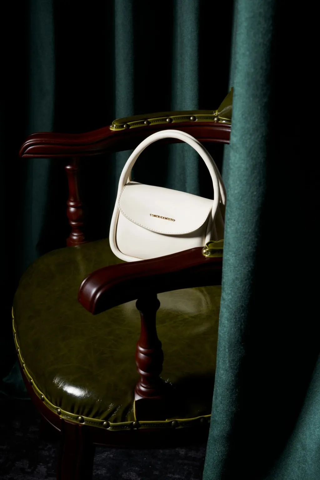 Çantë dore Vince Camuto, Como, e bardhë - 8