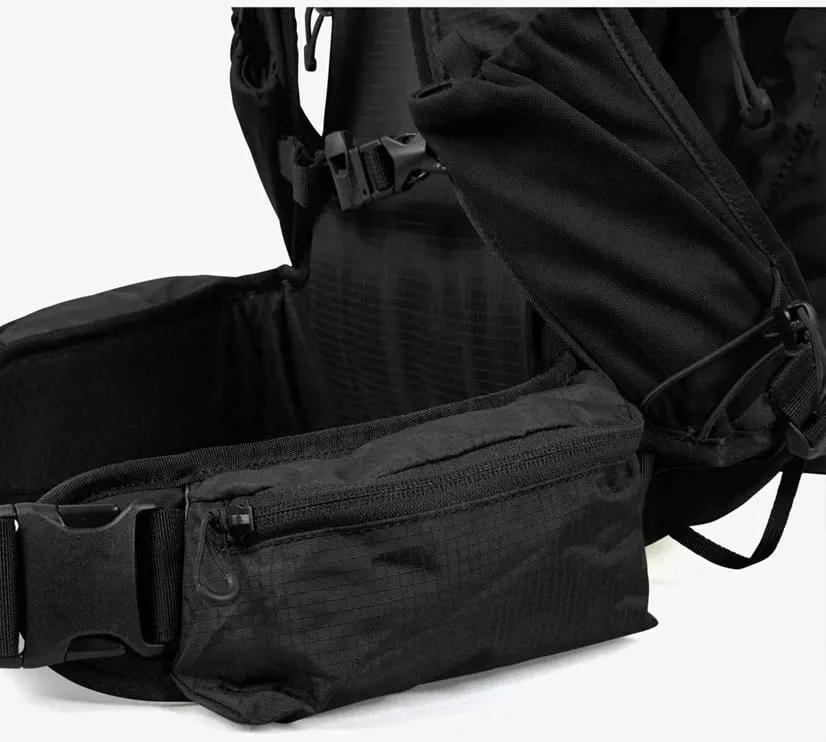 Çantë shpine Berghaus Remote Hike 23L, e zezë - 2
