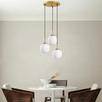 Llambë tavani Opviq Orbital, ngjyrë ari, 3 sfera, 45x45x120cm