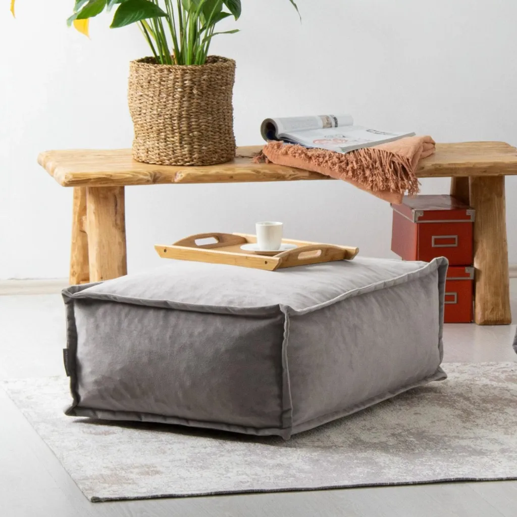 Karrige një vend me pouffe, ngjyrë gri e çelët, Atelier del Sofa, Notre Set - 4