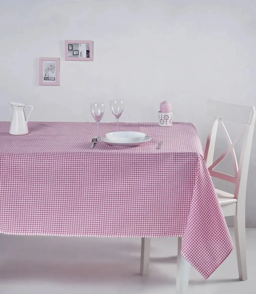 Mbulesë tavoline me katrorë rozë, Hermia Concept, Potikareli 170 - 1