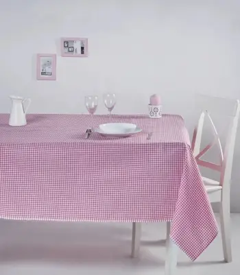 Mbulesë tavoline me katrorë rozë, Hermia Concept, Potikareli 170