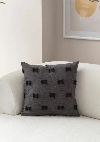 Jastëk mbulesë, Evila Originals, Tuffet, e zezë v3