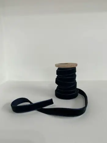 Dekor për pemë të Vitit të Ri, kadife ngjyrë kaltër e errët, Evila Originals, BSY612