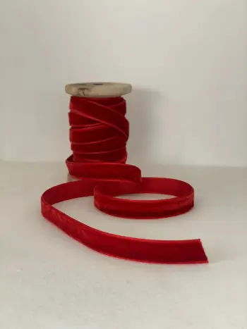 Dekor për pemë të Vitit të Ri, kadife e kuqe, Evila Originals, BSY613