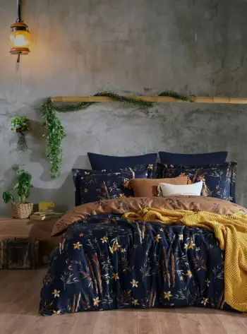 Set mbulesë për jorgan king size, saten, lule, ngjyrë kaltër e errët, kafe, e verdhë