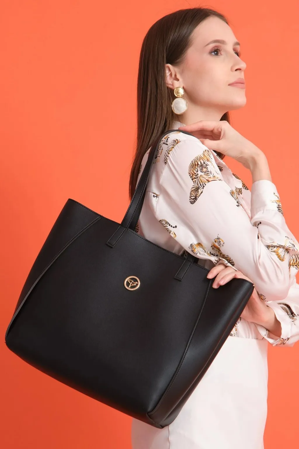 Çantë shpatulle e madhe, ngjyrë e zezë, Zoozie Bags Sofia - 4
