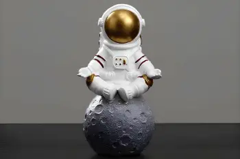 Objekt dekorativ astronaut, e bardhë dhe ari, CY0376