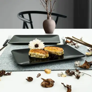 Set pjatash servirëse (2 copë), ngjyrë e zezë, Hermia Concept, ST032202F650A000000MAKRS00